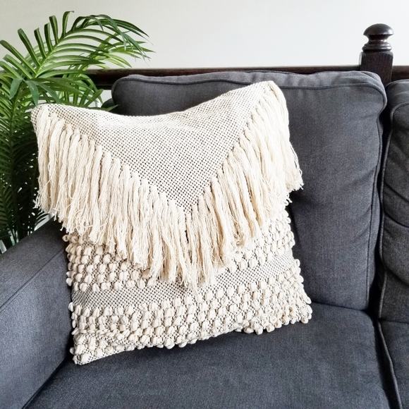 🌻NEW🌻 Fringe Southwestern Cushion Cover - Picture 2 of 8